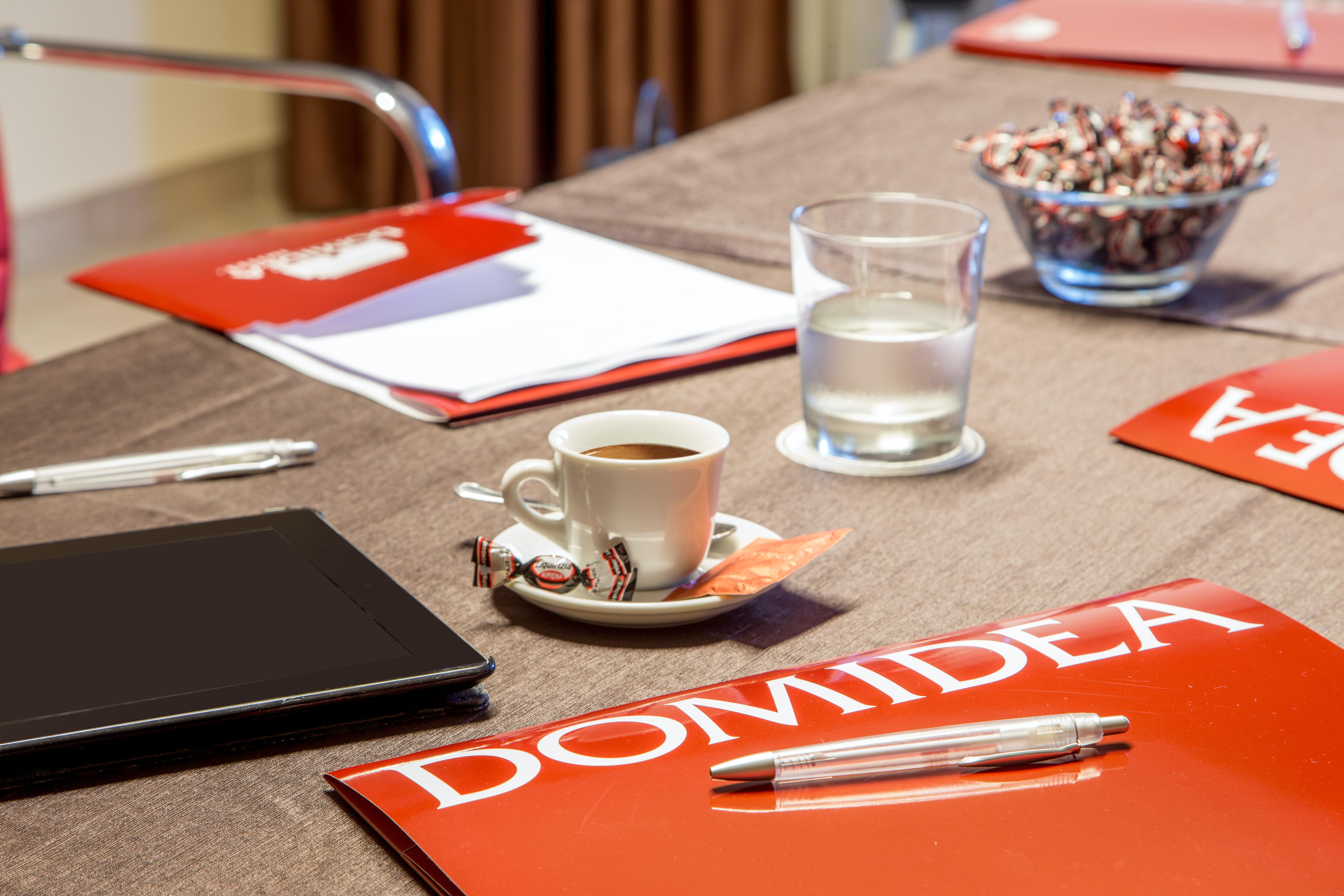 Hotel Domidea Рим Екстериор снимка