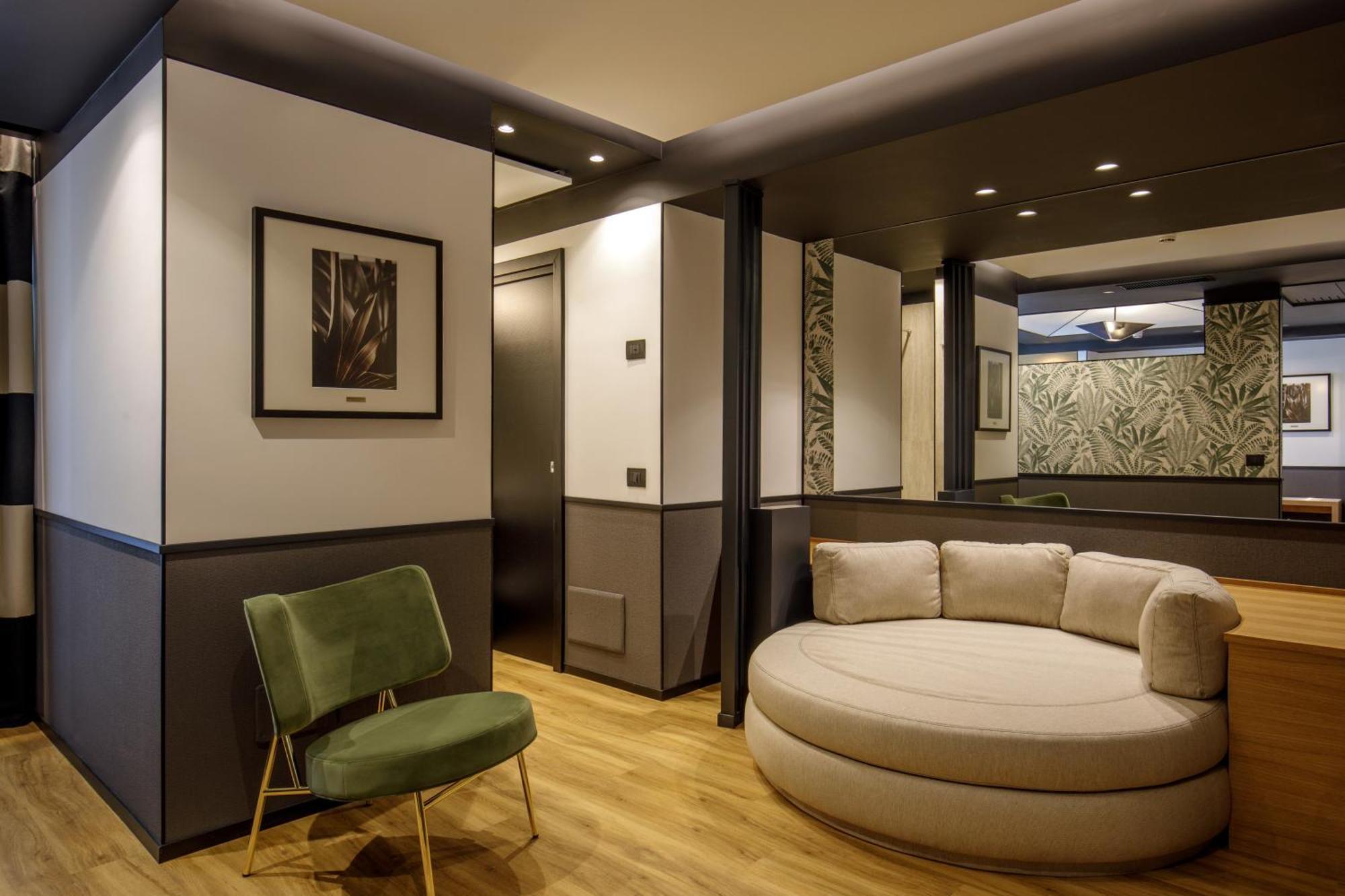 Hotel Domidea Рим Екстериор снимка