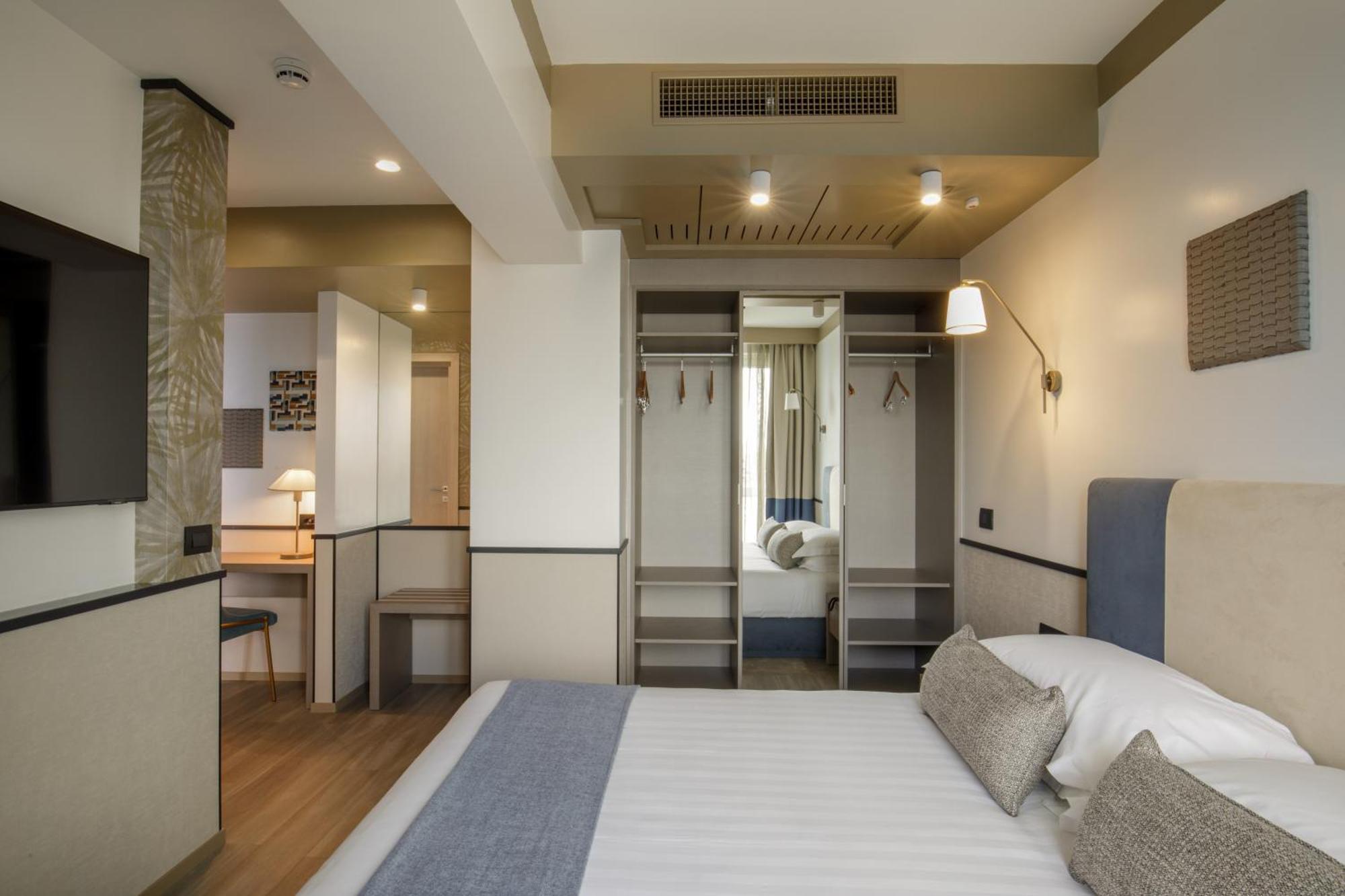 Hotel Domidea Рим Екстериор снимка